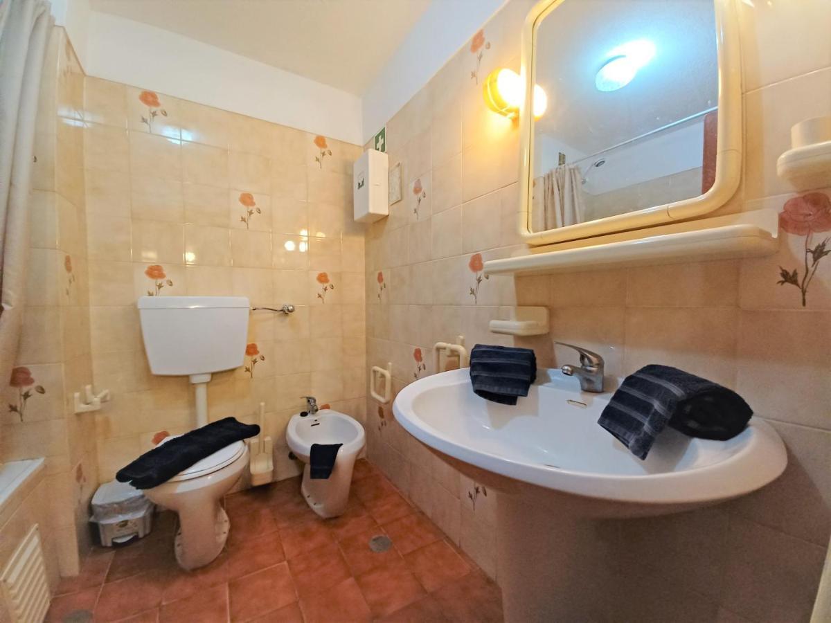 Castelos Beach Apartment 1 Portimão Kültér fotó
